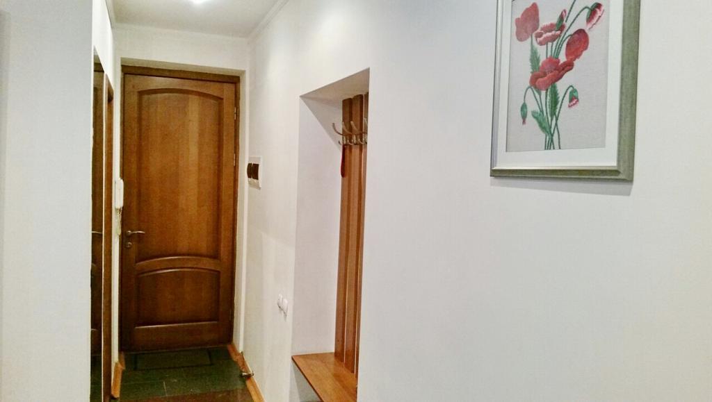 Apartment On Myasnikova 34 Мінськ Екстер'єр фото